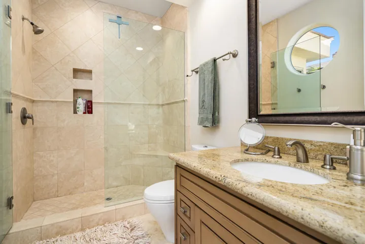 55-print-RZAndrews_OPMG_0326_055