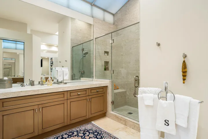 45-print-RZAndrews_OPMG_0326_045