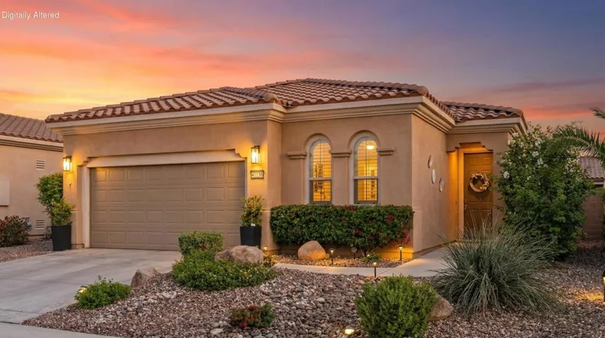 xcNTB5OlnezJbJSndYKgC_e0svMkLk