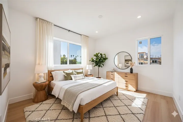 5209 W 20th, Los Angeles, California 90016
