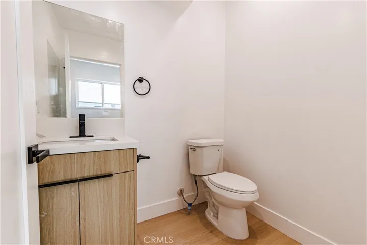 5209 W 20th, Los Angeles, California 90016