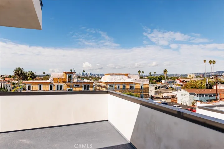 5209 W 20th, Los Angeles, California 90016