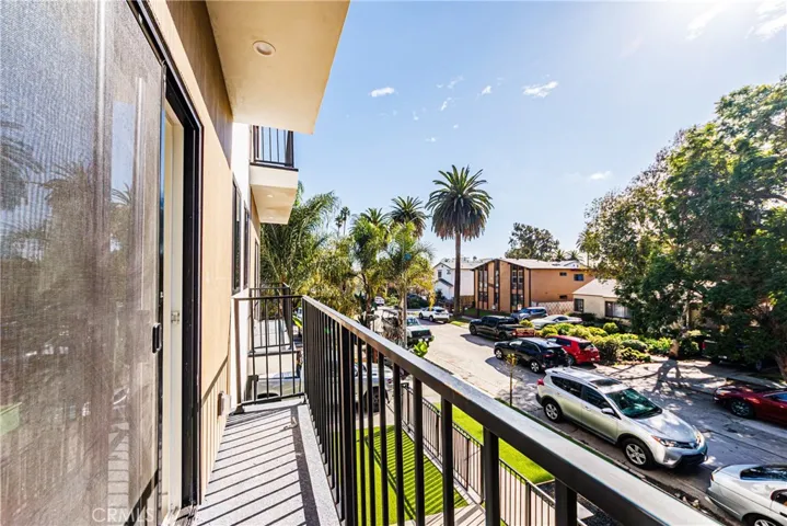 5209 W 20th, Los Angeles, California 90016