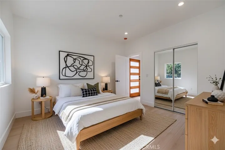 5209 W 20th, Los Angeles, California 90016