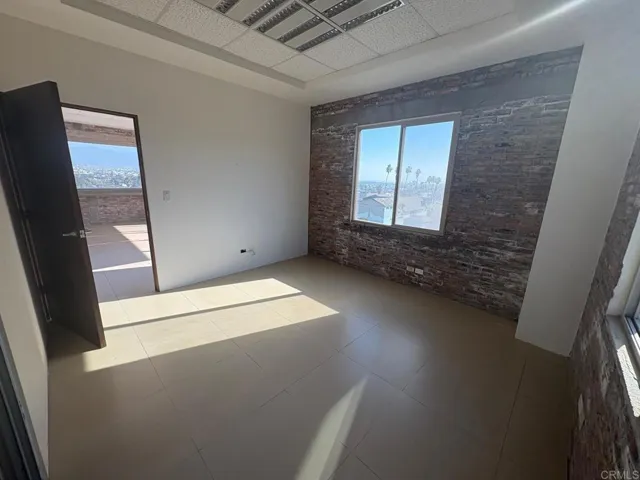 318 Calle 14, Other, California 22880