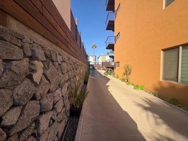 318 Calle 14, Other, California 22880