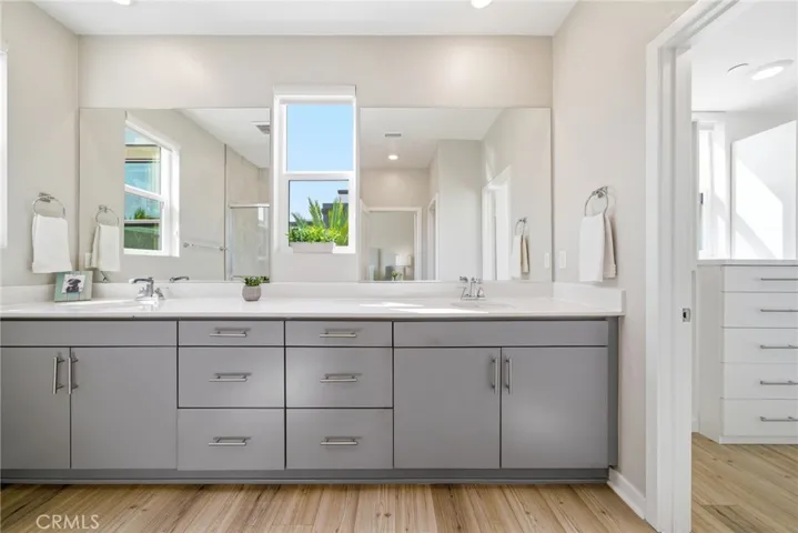 Third Floor Primary Bathroom