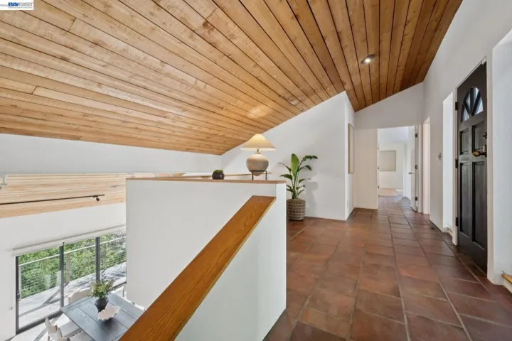 116 Tappan Lane, Orinda, California 94563