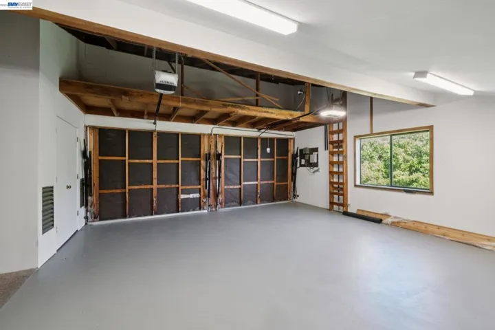 116 Tappan Lane, Orinda, California 94563