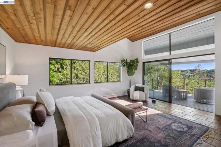 116 Tappan Lane, Orinda, California 94563