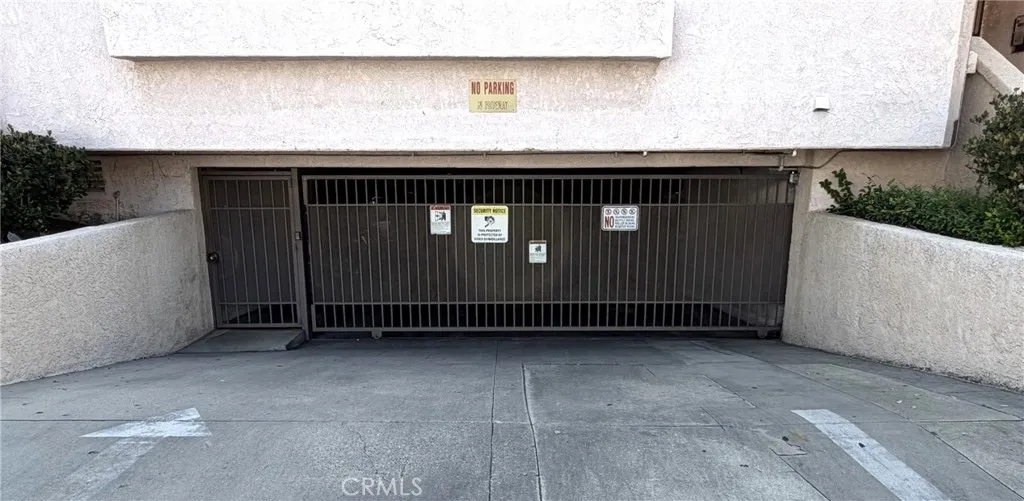 Sub parking