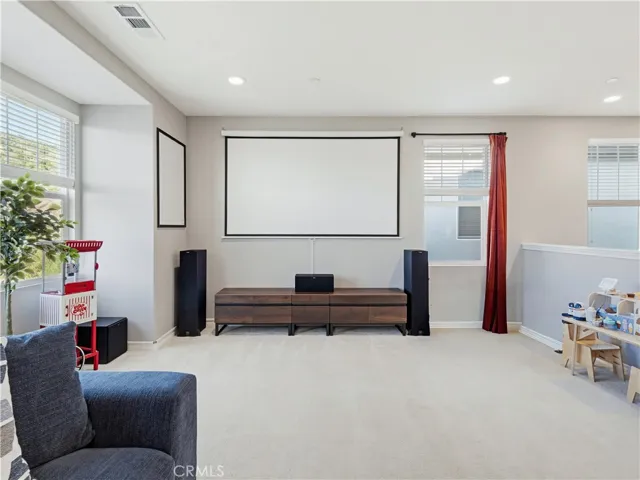 20818 Red Sky Court, Saugus, California 91350