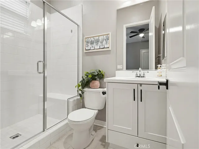 20818 Red Sky Court, Saugus, California 91350