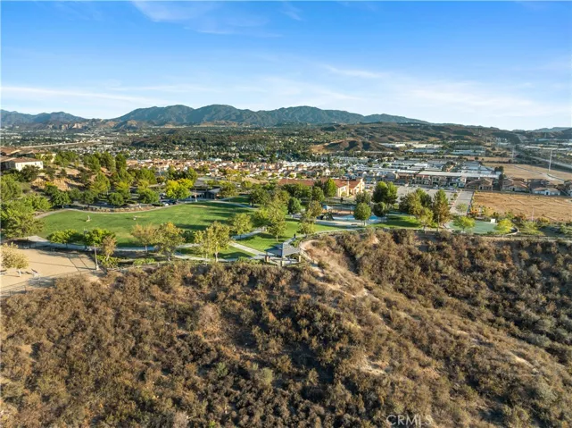 20818 Red Sky Court, Saugus, California 91350