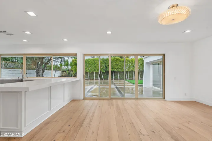 24_11700406_177875_177875-EI-124