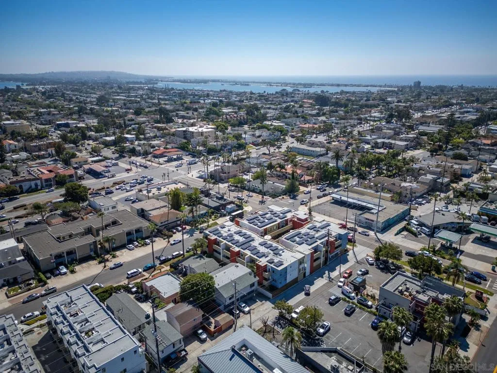 1930 34 Hornblend Street, San Diego, California 92109 — photo 5
