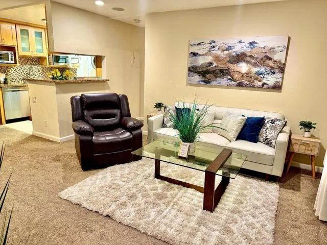 2250 Monroe Street 201, Santa Clara, California 95050