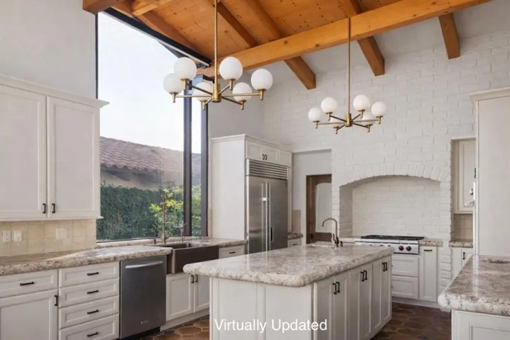 031_hacienda_kitchen_1_virtual_200