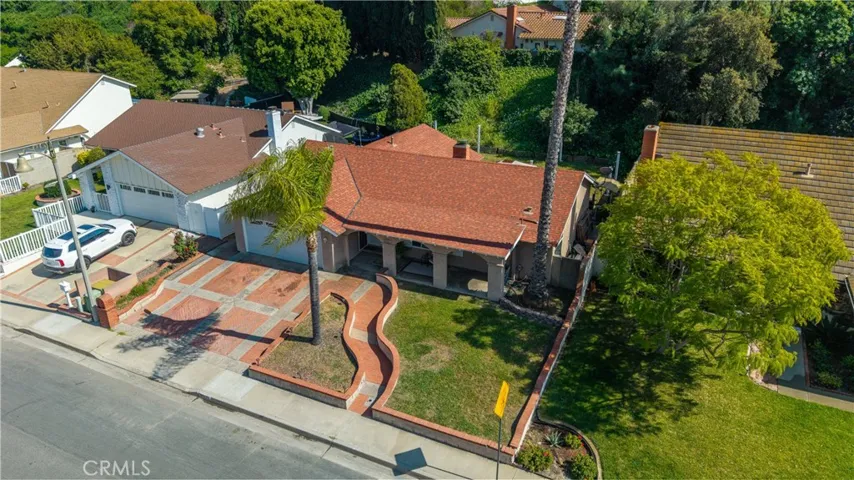 26322 Naccome, Mission Viejo, California 92691
