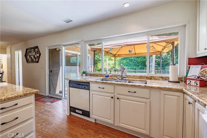 26322 Naccome, Mission Viejo, California 92691