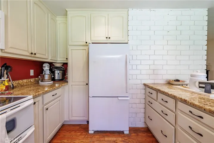 26322 Naccome, Mission Viejo, California 92691