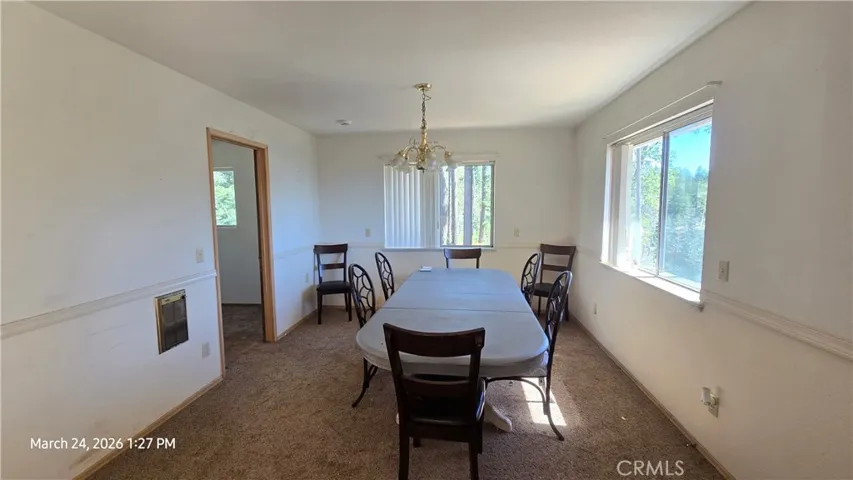 Large Dining Room with Views!