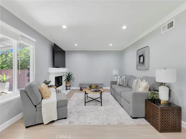 9800 Kessler, Chatsworth, California 91311