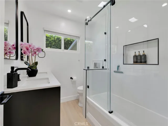 9800 Kessler, Chatsworth, California 91311