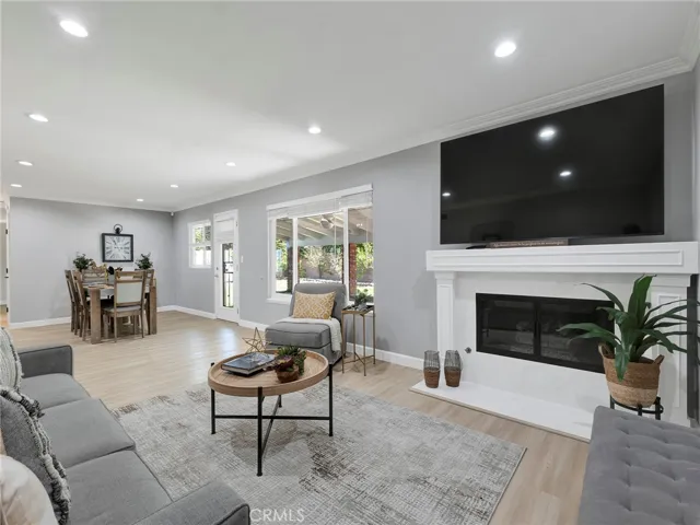 9800 Kessler, Chatsworth, California 91311