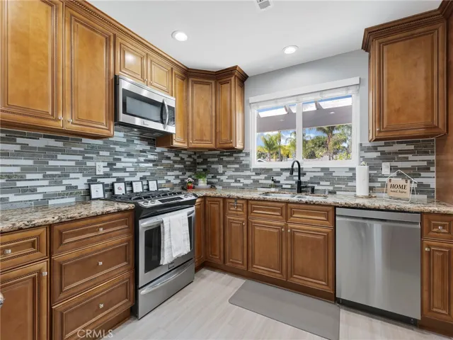 9800 Kessler, Chatsworth, California 91311