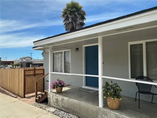 1220 1218 E Grand Avenue, Arroyo Grande, California 93420