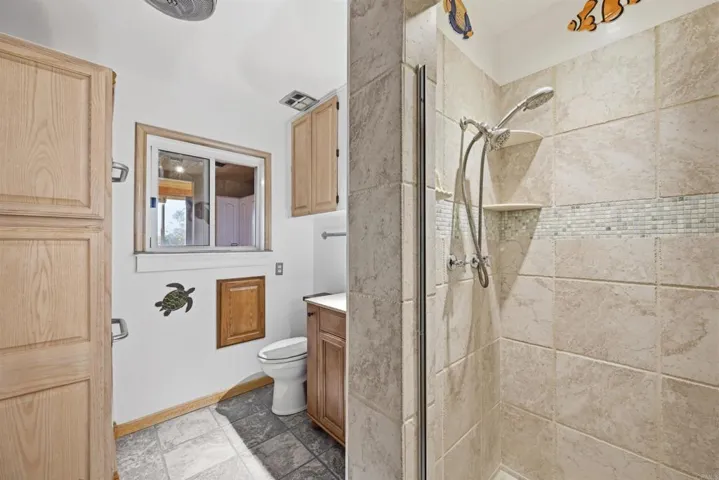 2166 Camino Cantera, Vista, California 92084