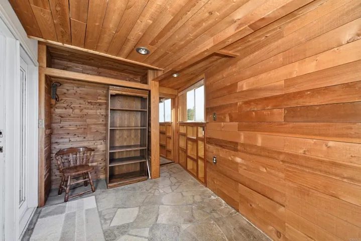 2166 Camino Cantera, Vista, California 92084