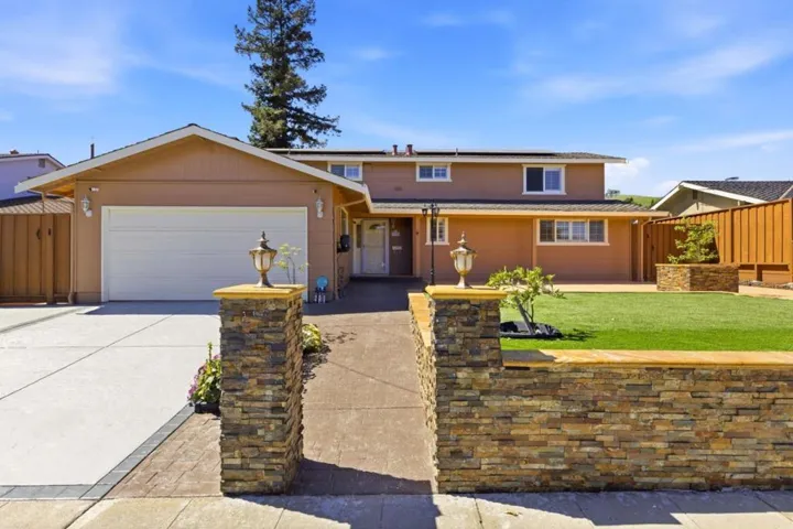 7778 Alto Way, Dublin, California 94568