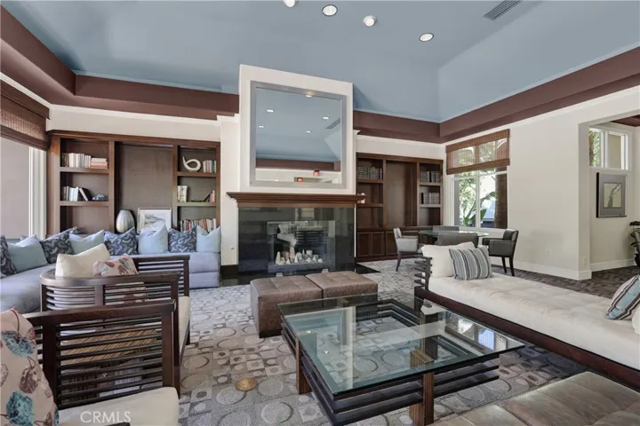 2253 Martin #410, Irvine, California 92612