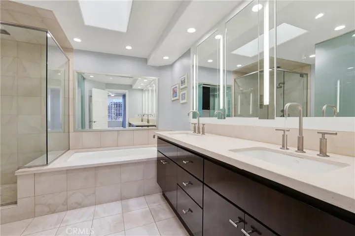 2253 Martin #410, Irvine, California 92612