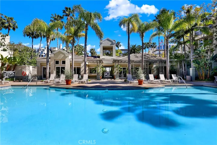 2253 Martin #410, Irvine, California 92612