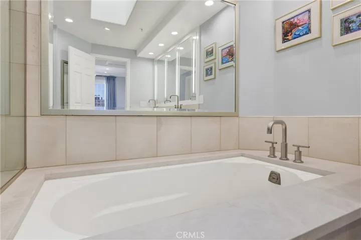 2253 Martin #410, Irvine, California 92612