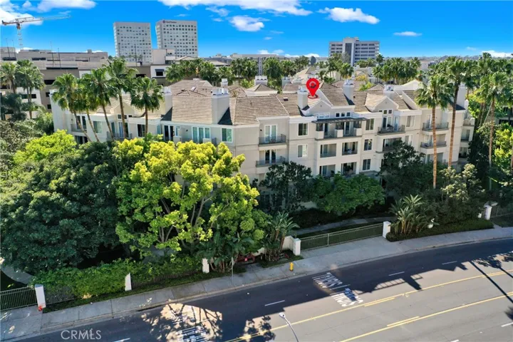 2253 Martin #410, Irvine, California 92612