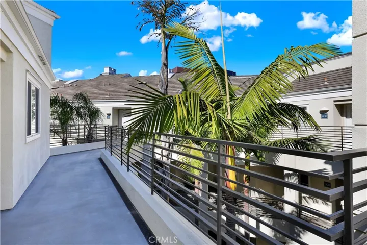 2253 Martin #410, Irvine, California 92612
