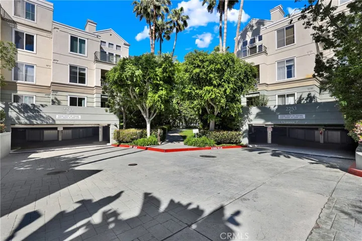 2253 Martin #410, Irvine, California 92612