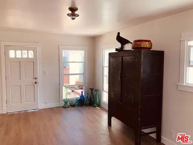 1533 6th Avenue, Los Angeles, California 90019