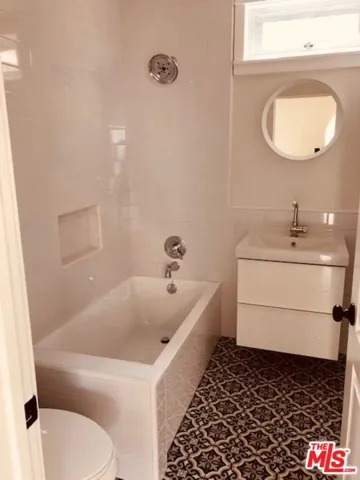 1533 6th Avenue, Los Angeles, California 90019