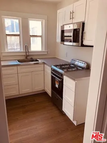 1533 6th Avenue, Los Angeles, California 90019