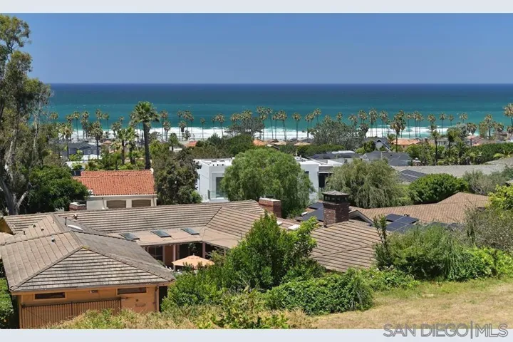 8305 Calle Del Cielo, La Jolla, California 92037