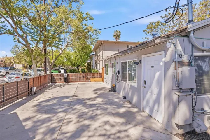 760762 S 9th Street, San Jose, California 95112