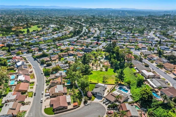 26536 Avenida Veronica, Mission Viejo, California 92691