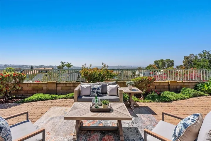 26536 Avenida Veronica, Mission Viejo, California 92691