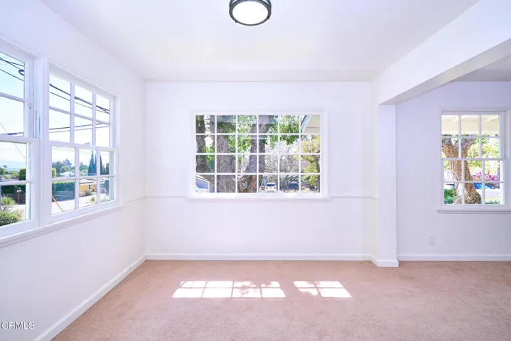 567 Mesa Dr Cam MLS-Dewing (24)