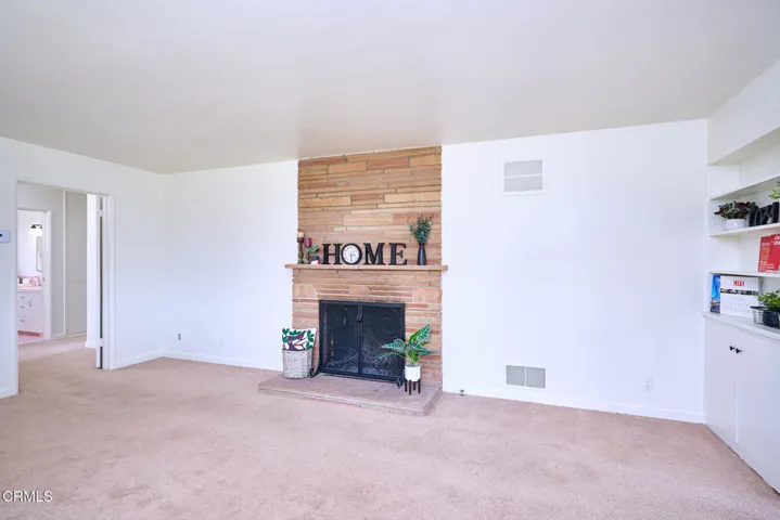 567 Mesa Dr Cam MLS-Dewing (22)